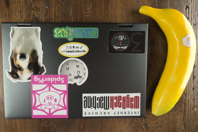 Chuwi Minibook X with banana for scale