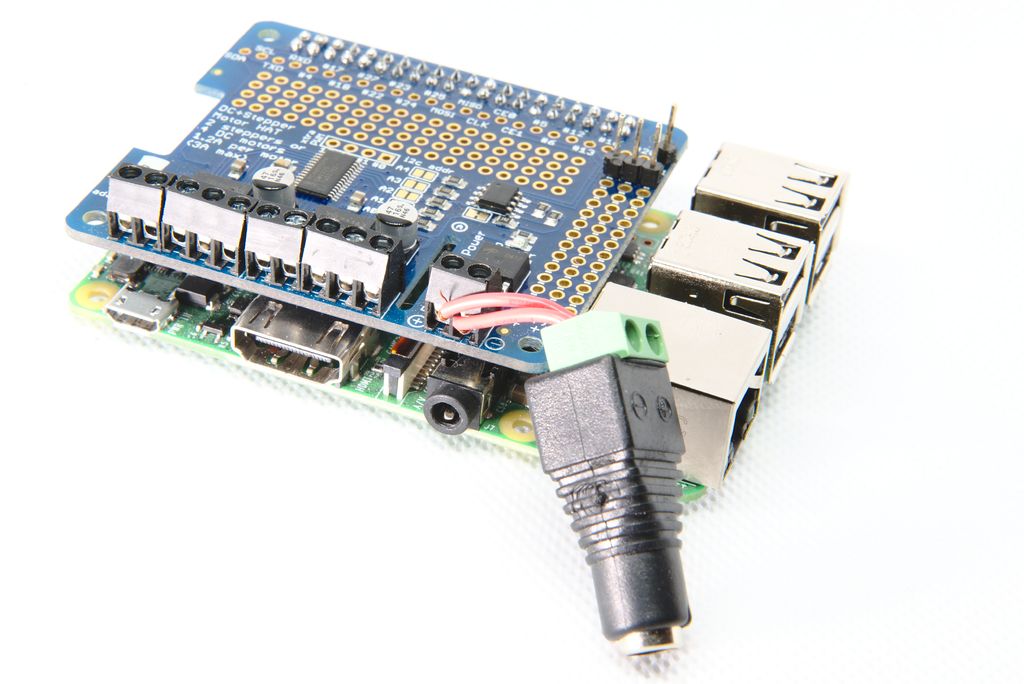 Raspberry Pi with MotorHAT