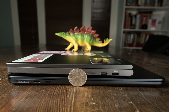 Chuwi Minibook X with banana for scale